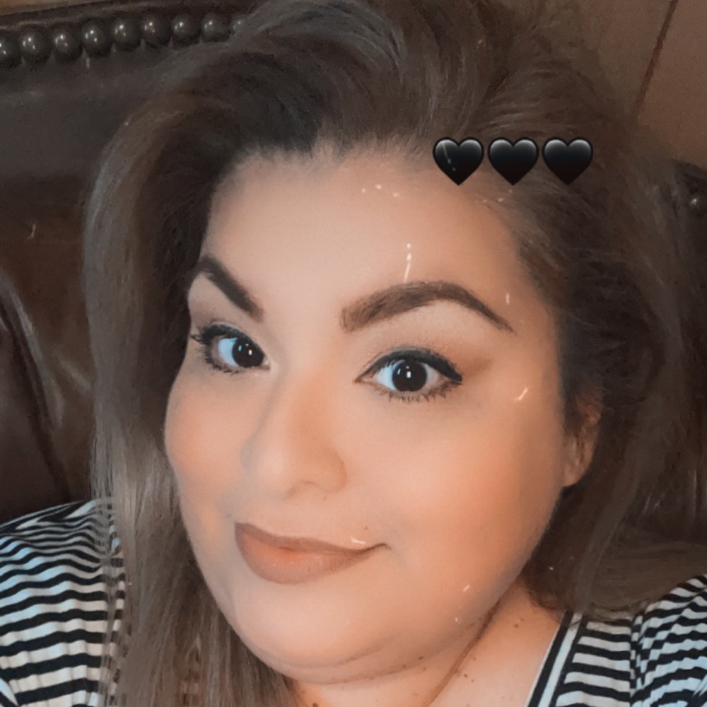 Meet your Posher, Victoria